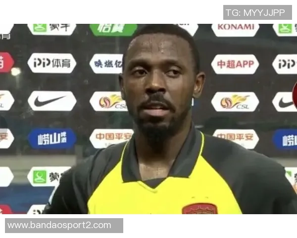 迈尼昂谈胜利喜悦:为队友们守住胜局是我最大的成就 迈尼昂谈胜利喜悦:为队友们守住胜局是我最大的成就