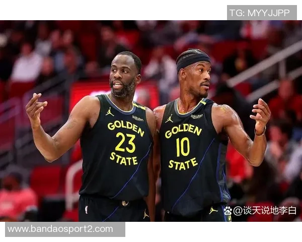 巴特勒下半场未首发小佩顿替代出战引发热议 巴特勒下半场未首发小佩顿替代出战引发热议