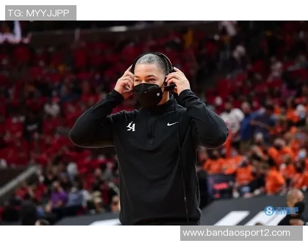 巴图姆发球失误卢指导分析防守问题强调团队配合重要性